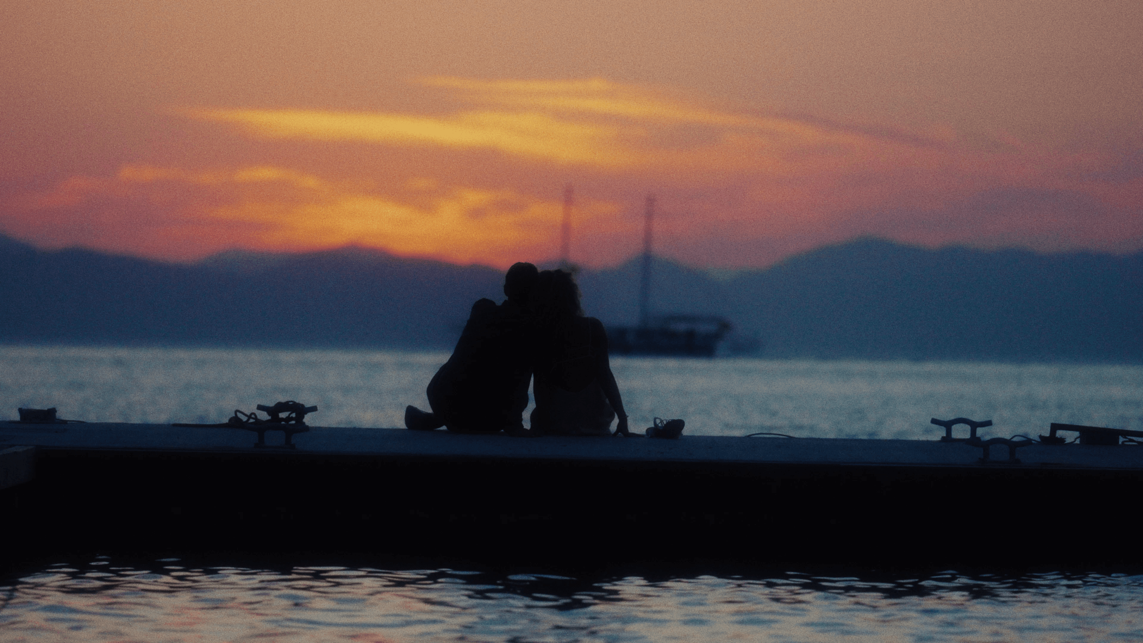 So here, So now, So love... SO BEACH detail 4